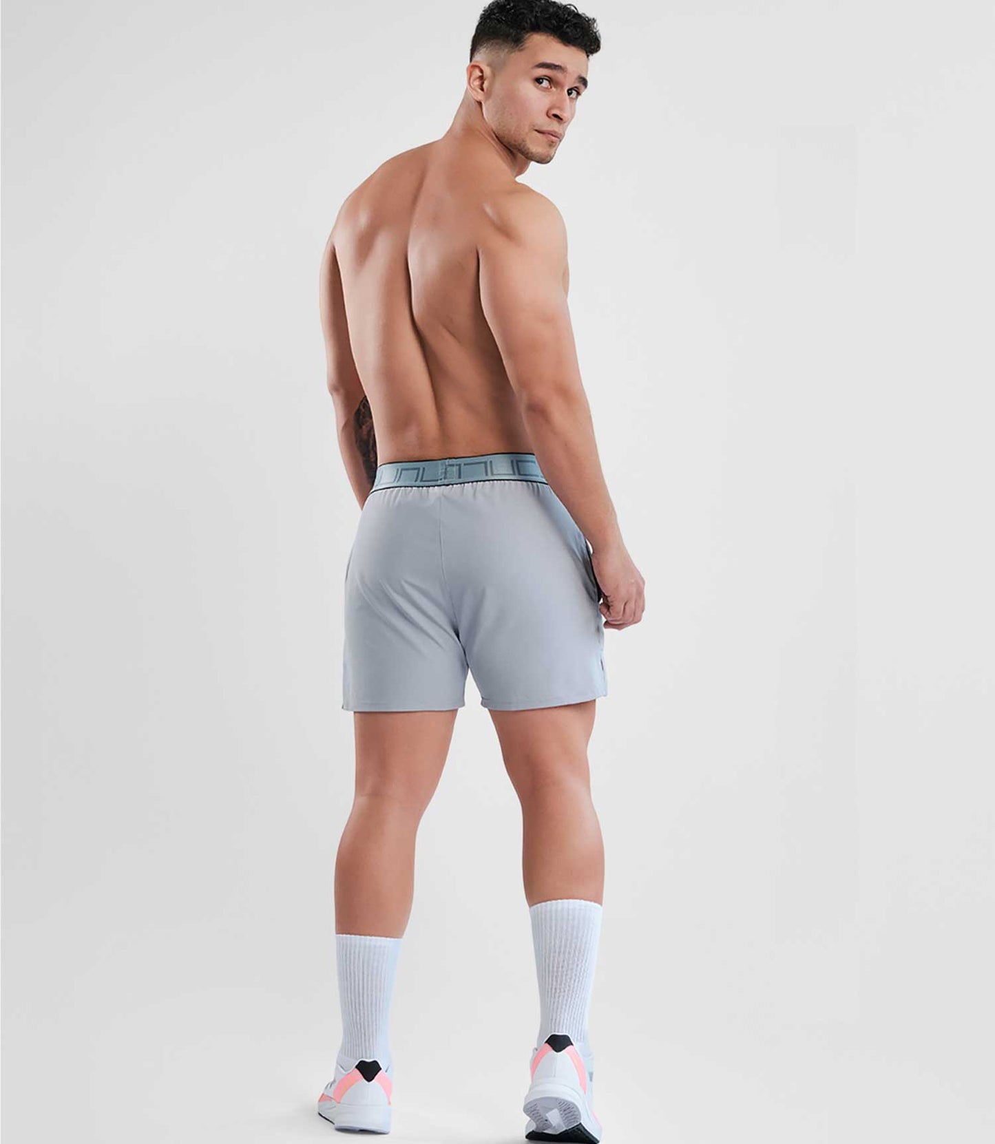 Pantaloneta Tipo Short Gray Gris Claro Para Hombre