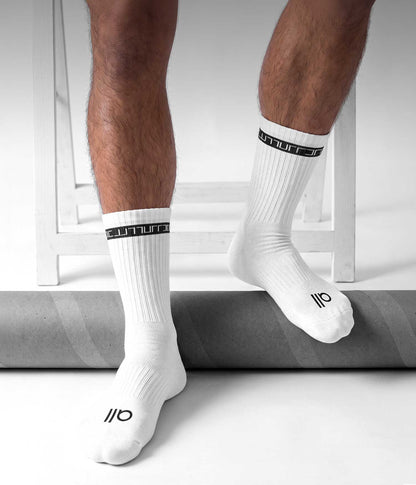 Medias deportivas color blanco / sports socks white caña alta blancas talla unica / one size
