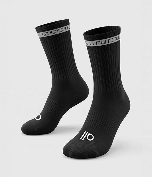 Medias deportivas color negro / sports socks black caña alta blancas talla unica / one size